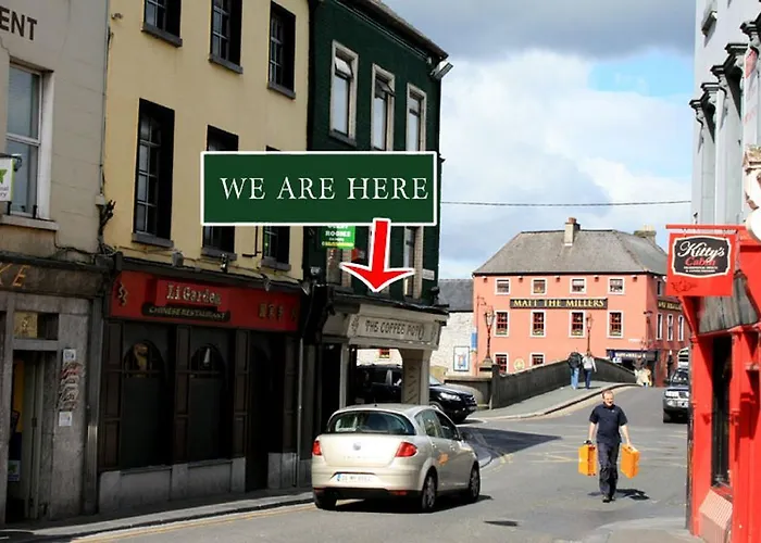 The Waterfront Townhouse